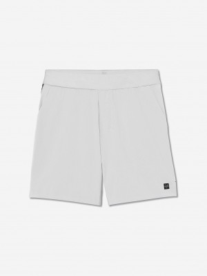 Sun Day Red Training Short Moon | 519278-RWI