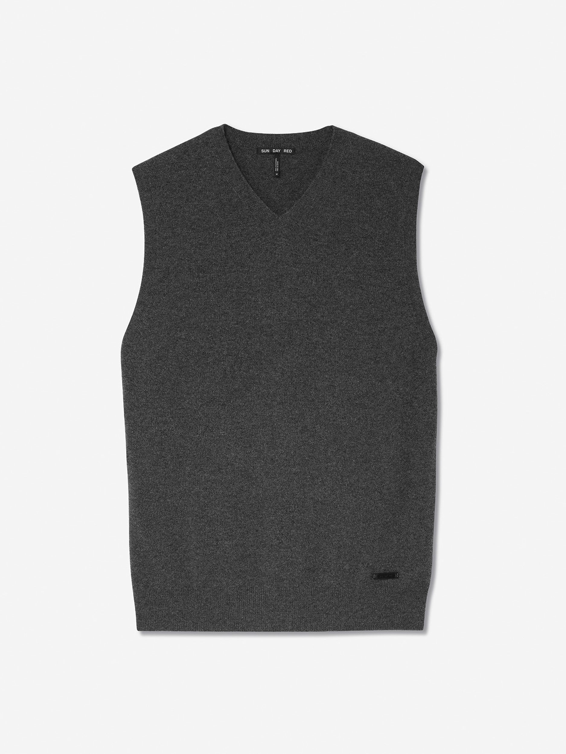 Sun Day Red 3D Tour Cashmere Vest Charcoal | 157049-KYD